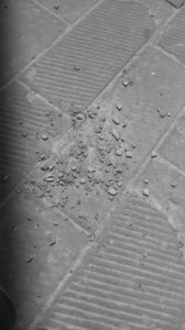 pavimentazione-danneggiata-corso-vannucci-3